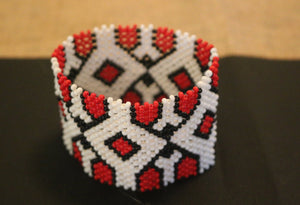 Art# K3  3.5 inch Original Kayapo Traditional Peyote stitch Beaded Bracelet from Brazil.