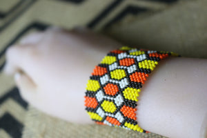 Art# K34 3.5 inch  Original Kayapo Traditional Peyote stitch Beaded Bracelet from Brazil.