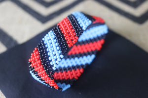 Art# K73  4 inch Original Kayapo Traditional Peyote stitch Beaded Bracelet from Brazil.