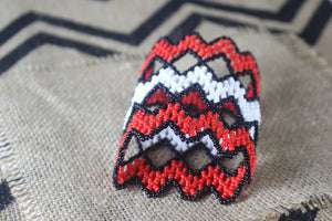 Art# K83 3 inch Original Kayapo Traditional Peyote stitch Beaded Bracelet from Brazil.