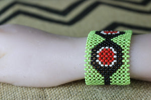 Art# K94  3.5 inch Original Kayapo Traditional Peyote stitch Beaded Bracelet from Brazil.