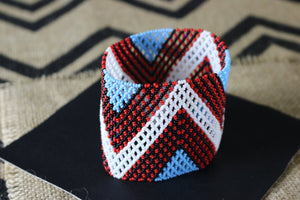 Art# K96  4 inch Original Kayapo Traditional Peyote stitch Beaded Bracelet from Brazil.