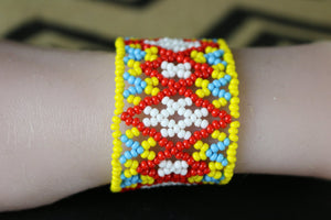 Art# K100  3.5+ inch Original Kayapo Traditional Peyote stitch Beaded Bracelet from Brazil.