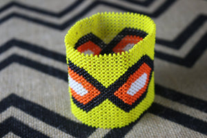 Art# K106 4 inch Original Kayapo Traditional Peyote stitch Beaded Bracelet from Brazil.