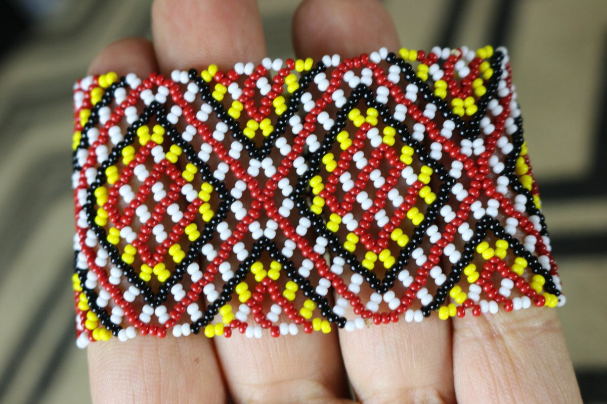 Art# K120  3 inch Original Kayapo Traditional Peyote stitch Beaded Bracelet from Brazil.