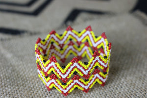 Art# K121  Original Kayapo Traditional Peyote stitch Beaded Bracelet from Brazil.