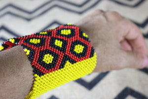 Art# K126 4 inch  Original Kayapo Traditional Peyote stitch Beaded Bracelet from Brazil.