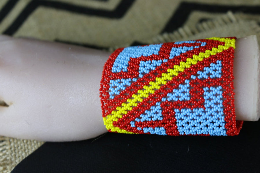 Art# K144 3.5+ inch  Original Kayapo Traditional Peyote stitch Beaded Bracelet from Brazil.