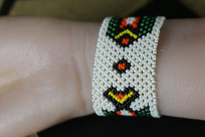 Art# K153  3+ inch Original Kayapo Traditional Peyote stitch Beaded Bracelet from Brazil.