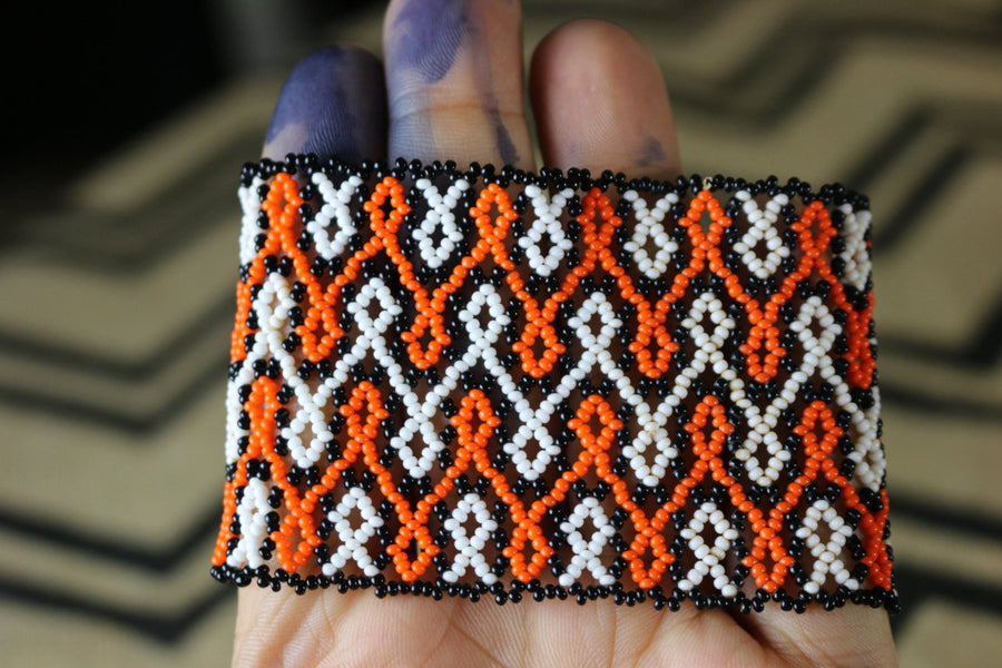 Art# K159  3.5 inch Original Kayapo Traditional Peyote stitch Beaded Bracelet from Brazil.