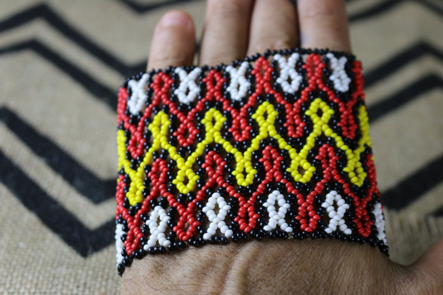 Art# K184  3.5+ inch. Original Kayapo Traditional Peyote stitch Beaded Bracelet from Brazil.