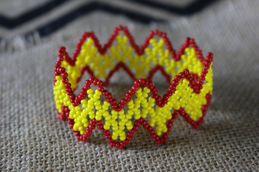 Art# K193  3 inch. Original Kayapo Traditional Peyote stitch Beaded Bracelet from Brazil.