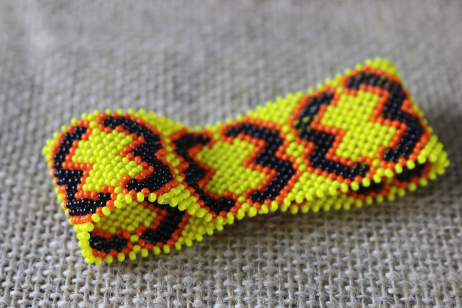 Art# K195  3.5 inch. Original Kayapo Traditional Peyote stitch Beaded Bracelet from Brazil.