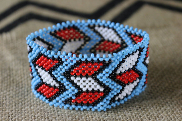 Art# K197  3.5+ inch. Original Kayapo Traditional Peyote stitch Beaded Bracelet from Brazil.