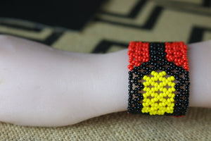 Art# K213  4 inch. Original Kayapo Traditional Peyote stitch Beaded Bracelet from Brazil.