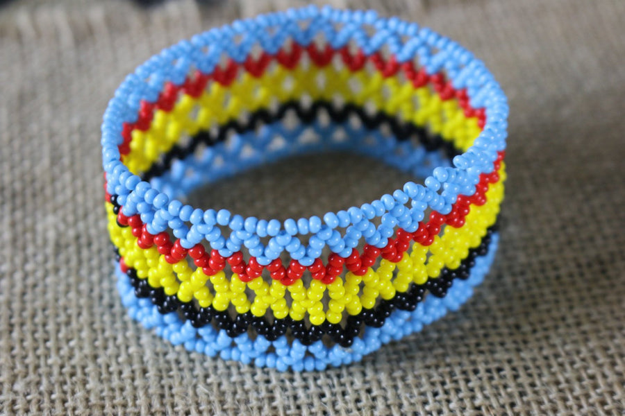 Art# K248  3.5 inch. Original Kayapo Traditional Peyote stitch Beaded Bracelet from Brazil.