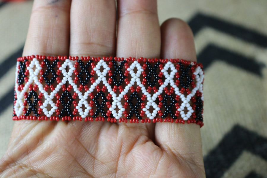 Art# K263  3+ inch. Original Kayapo Traditional Peyote stitch Beaded Bracelet from Brazil.