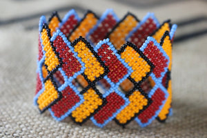 Art# K294  3+ inch. Original Kayapo Traditional Peyote stitch Beaded Bracelet from Brazil.