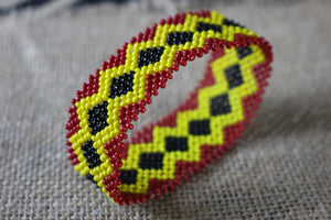 Art# K306  3.5+  inch. Original Kayapo Traditional Peyote stitch Beaded Bracelet from Brazil.