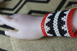 Art# K308  3.5  inch. Original Kayapo Traditional Peyote stitch Beaded Bracelet from Brazil.