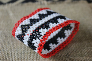 Art# K308  3.5  inch. Original Kayapo Traditional Peyote stitch Beaded Bracelet from Brazil.