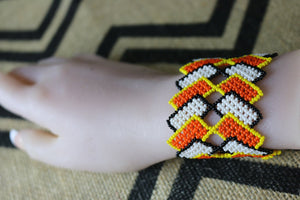 Art# K323  3.5  inch. Original Kayapo Traditional Peyote stitch Beaded Bracelet from Brazil