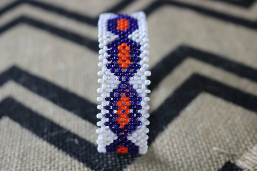 Art# K324  4  inch. Original Kayapo Traditional Peyote stitch Beaded Bracelet from Brazil