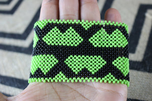 Art# K325  4  inch. Original Kayapo Traditional Peyote stitch Beaded Bracelet from Brazil