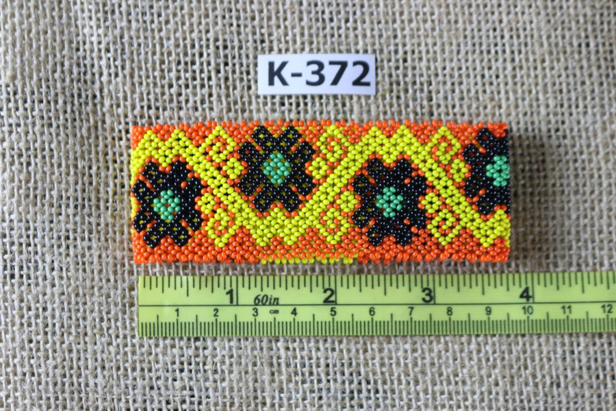 Art# K372  3.5+  inch. Original Kayapo Traditional Peyote stitch Beaded Bracelet from Brazil