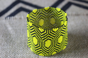 Art# K376 - 3.5  inch. Original Kayapo Traditional Peyote stitch Beaded Bracelet from Brazil