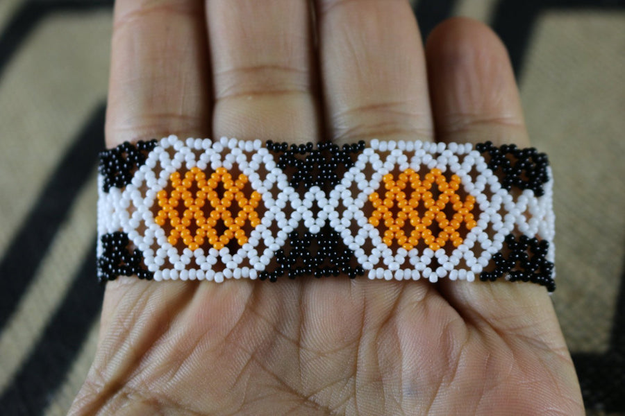 Art# K393  3+ inch. Original Kayapo Traditional Peyote stitch Beaded Bracelet from Brazil