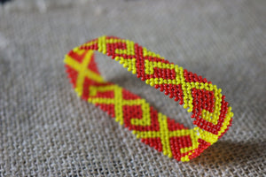 Art# K394  3.5+ inch. Original Kayapo Traditional Peyote stitch Beaded Bracelet from Brazil