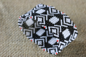 Art# K407 3+ inch. Original Kayapo Traditional Peyote stitch Beaded Bracelet from Brazil