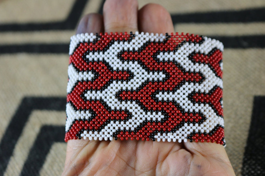 Art# K409  3+ inch. Original Kayapo Traditional Peyote stitch Beaded Bracelet from Brazil