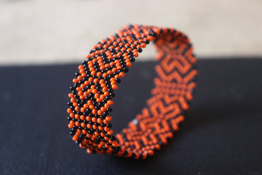 Art# K9  3+ inch Original Kayapo Traditional Peyote stitch Beaded Bracelet from Brazil.