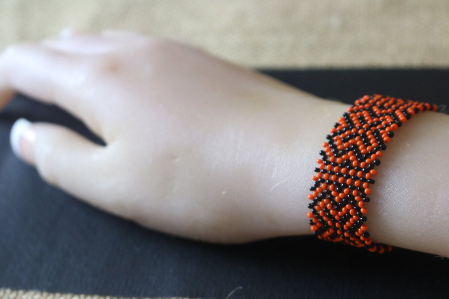 Art# K9  3+ inch Original Kayapo Traditional Peyote stitch Beaded Bracelet from Brazil.