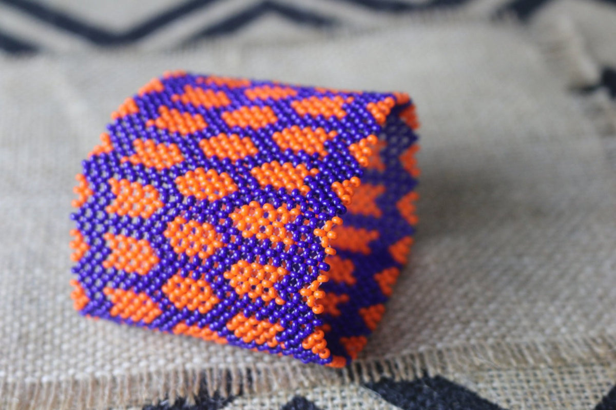Art# K37  3.5+ inch Original Kayapo Traditional Peyote stitch Beaded Bracelet from Brazil.