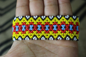 Art# K52  4 inch Original Kayapo Traditional Peyote stitch Beaded Bracelet from Brazil.