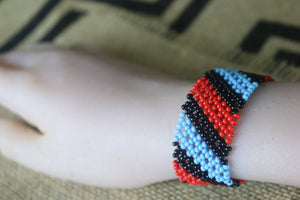 Art# K73  4 inch Original Kayapo Traditional Peyote stitch Beaded Bracelet from Brazil.