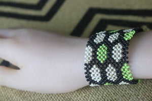 Art# K86   inch 3.5 + Original Kayapo Traditional Peyote stitch Beaded Bracelet from Brazil.