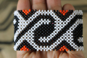 Art# K95  3.5 inch Original Kayapo Traditional Peyote stitch Beaded Bracelet from Brazil.