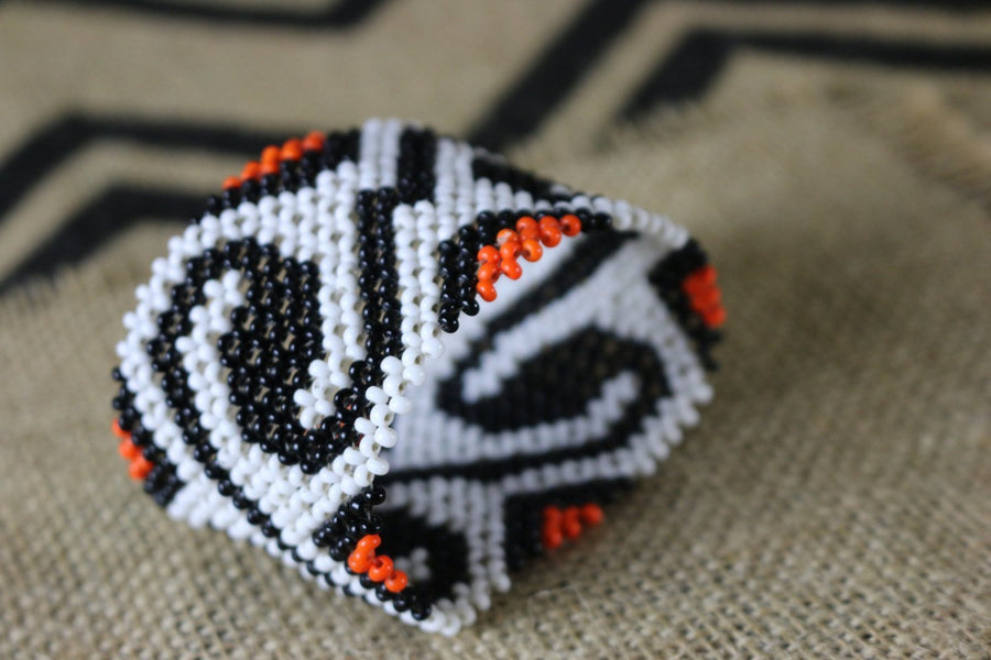Art# K95  3.5 inch Original Kayapo Traditional Peyote stitch Beaded Bracelet from Brazil.