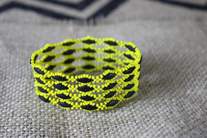 Art# K104  3 inch Original Kayapo Traditional Peyote stitch Beaded Bracelet from Brazil.