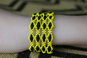 Art# K104  3 inch Original Kayapo Traditional Peyote stitch Beaded Bracelet from Brazil.