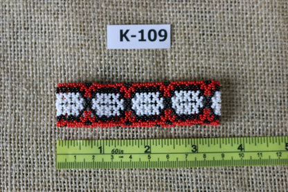 Art# K109  3.5 inch Original Kayapo Traditional Peyote stitch Beaded Bracelet from Brazil.