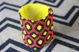 Art# K126 4 inch  Original Kayapo Traditional Peyote stitch Beaded Bracelet from Brazil.
