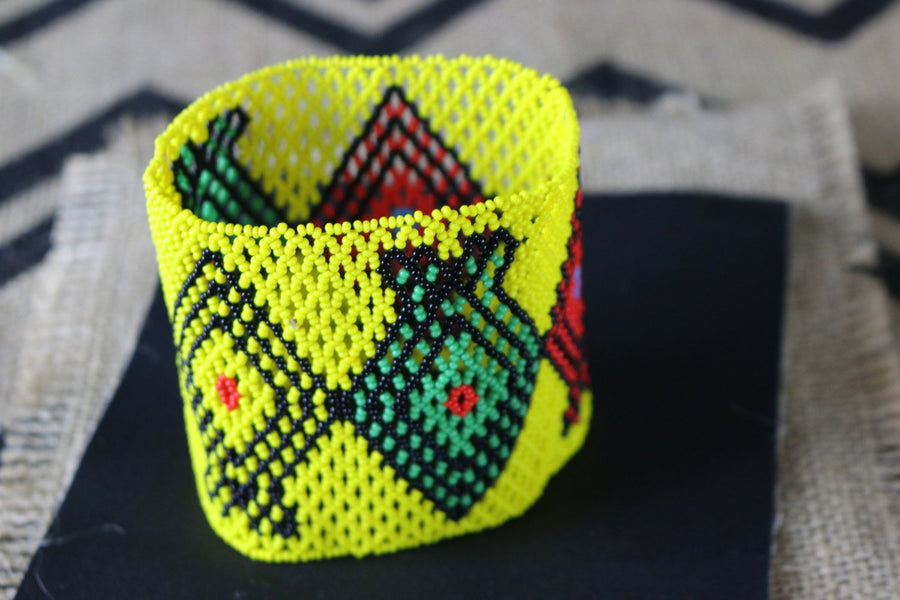 Art# K127  4 inch Original Kayapo Traditional Peyote stitch Beaded Bracelet from Brazil.