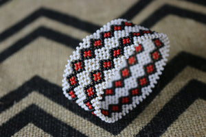 Art# K135 3+ inch Original Kayapo Traditional Peyote stitch Beaded Bracelet from Brazil.