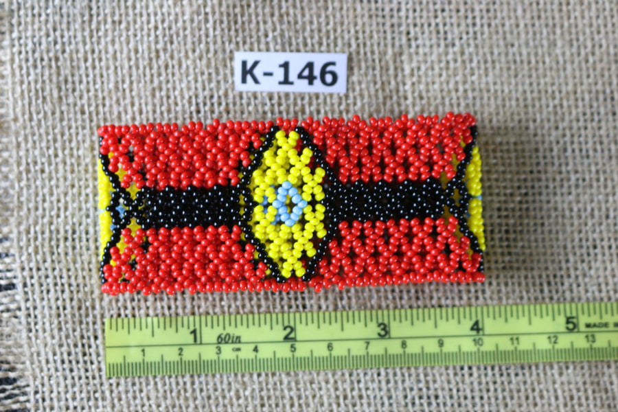 Art# K146 4 inch. Original Kayapo Traditional Peyote stitch Beaded Bracelet from Brazil.