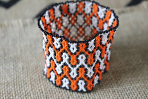 Art# K159  3.5 inch Original Kayapo Traditional Peyote stitch Beaded Bracelet from Brazil.